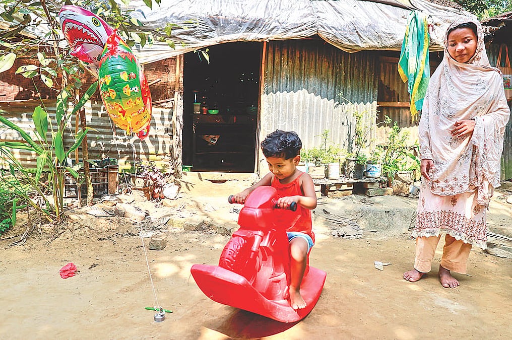 নেত্রকোনায় সাংবাদিক লুৎফুজ্জামান আলিফের পরিবারের অনিশ্চিত ভবিষ্যৎ