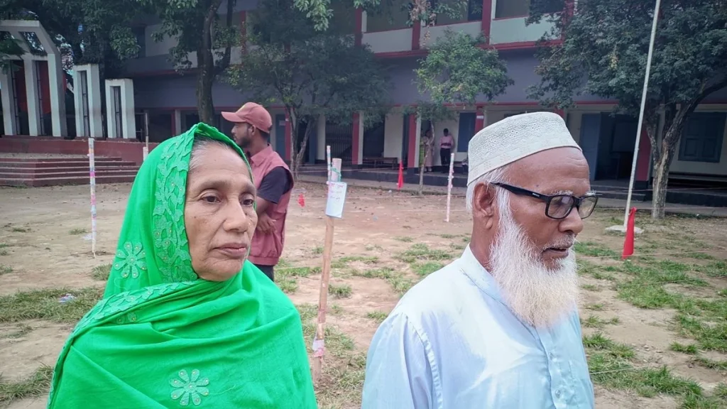 ঠাকুরগাঁও-১ আসনে চলছে উপনির্বাচন, কঠোর নিরাপত্তার বলয়ে ভোটগ্রহণ