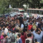 আগারগাঁওয়ে সড়ক অবরোধ শেকৃবি শিক্ষার্থীদের, সচিবালয় স্থানান্তরের প্রতিবাদে