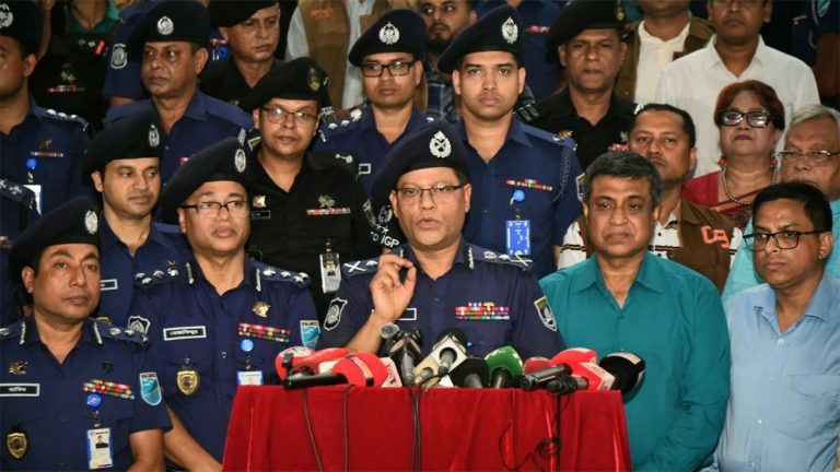 আইনশৃঙ্খলা রক্ষায় বল প্রয়োগ করলে ফ্যাসিবাদী বলা হয়: আইজিপি