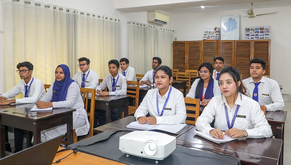 পর্যটন করপোরেশনের বিভিন্ন কোর্সে ভর্তির সুযোগ